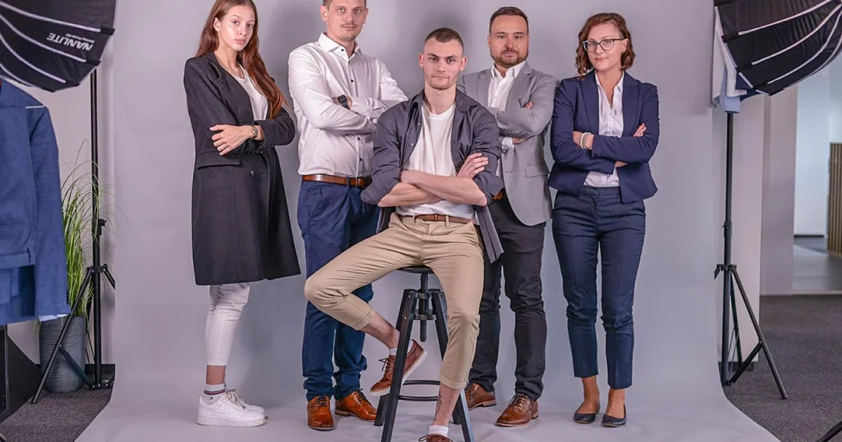 Kdo smo Agencija Pakt?